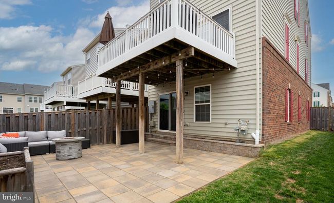 45955 Grammercy Ter, Townhouse with 3 bedrooms, 3 bathrooms and null parking in STERLING VA | Image 46