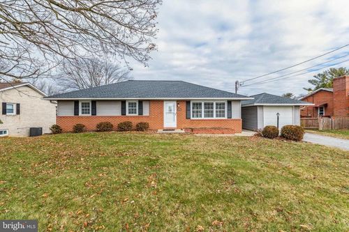 130 Hahn Rd, WESTMINSTER, MD, 21157-4629 | Card Image