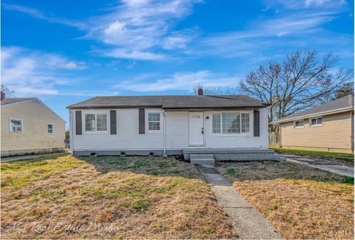 1643 Biscayne Dr, Hamilton, OH, 45013-4907 | Card Image