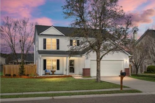 528 Holiday Dr, Summerville, SC, 29483-7333 | Card Image