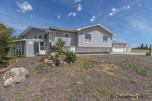 8012 Bobcat Rd, Cheyenne, WY, 82009-1428 | Card Image