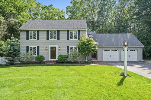 1 Bush Pond Rd, Norfolk, MA, 02056-1911 | Card Image