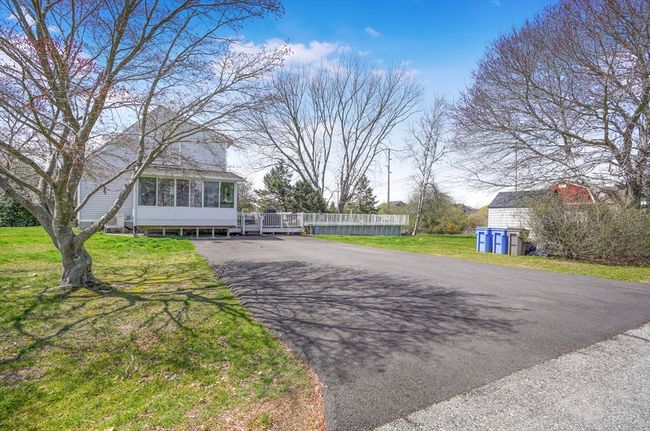 174 Pasture Farm Dr, House other with 3 bedrooms, 2 bathrooms and 4 parking in Middletown RI | Image 36