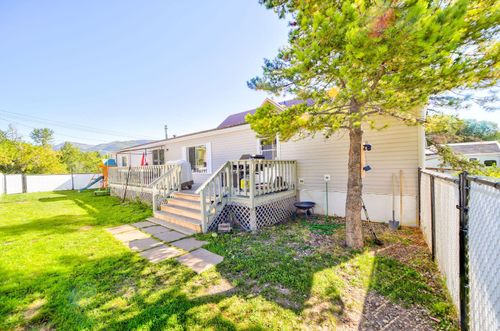 1117 231 St, Blairmore, AB, T0K1C0 | Card Image