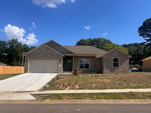 2407 Logan Ct, Russellville, AR, 72801 | Card Image