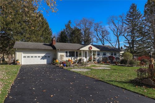 233 Scenic Dr, Horseheads, NY, 14845-1577 | Card Image