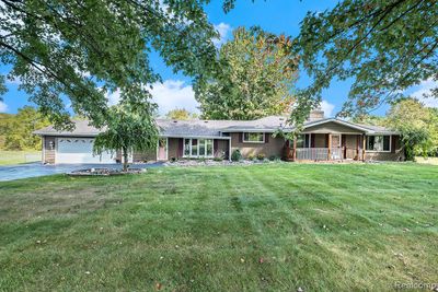 5045 Mellwood Drive, Home with 3 bedrooms, 2 bathrooms and null parking in Grand Blanc Twp MI | Image 1