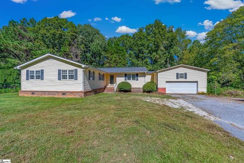 541 Hunts Bridge Rd, Easley, SC, 29640-6517 | Card Image