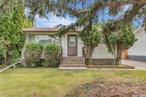 335 Central Ave, Fort Qu'Appelle, SK, S0G1S0 | Card Image
