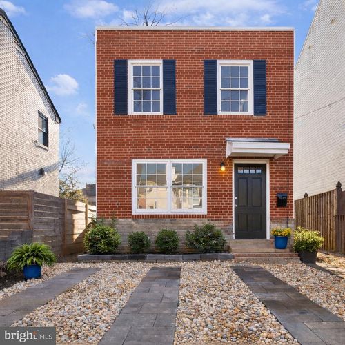 3829 Elbert Ave, ALEXANDRIA, VA, 22305-2043 | Card Image