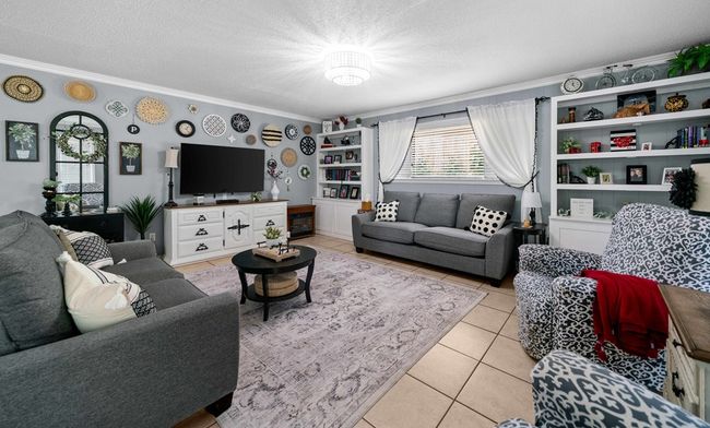 1114 E Neches St, Home with 3 bedrooms, 2 bathrooms and 2 parking in Palestine TX | Image 9