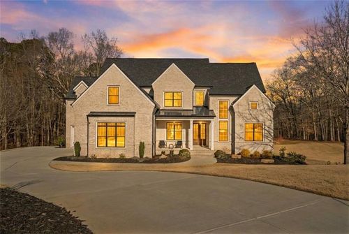 568 Versailles Dr, Auburn, GA, 30011 | Card Image