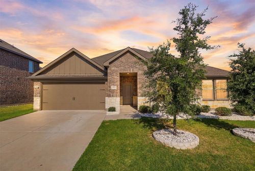 6433 Bon Fire Dr, Garland, TX, 75043-4805 | Card Image