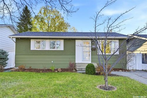 441 Brock Cres, Saskatoon, SK, S7H4N3 | Card Image