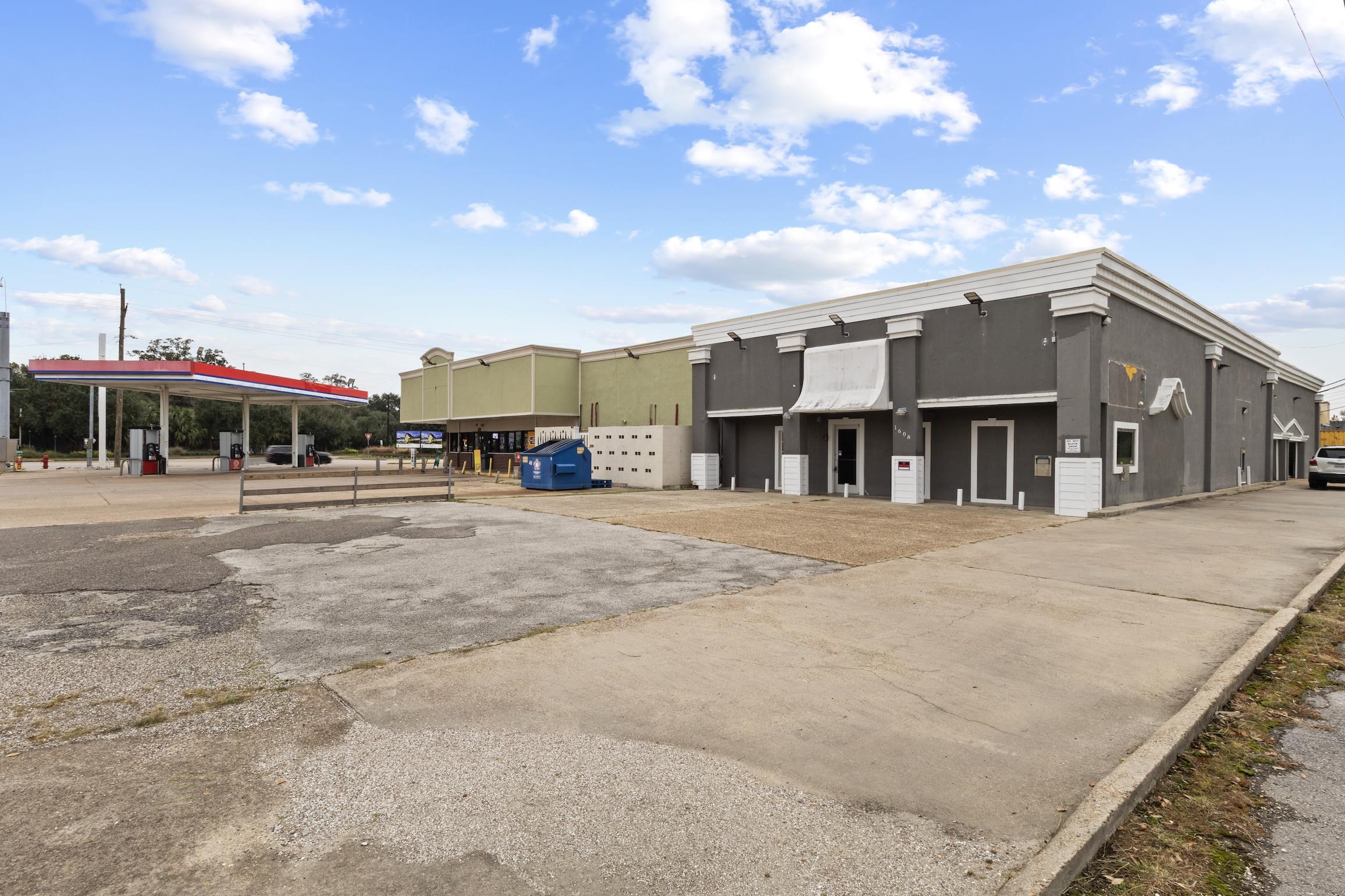 Commercial Lease in Orange 2
