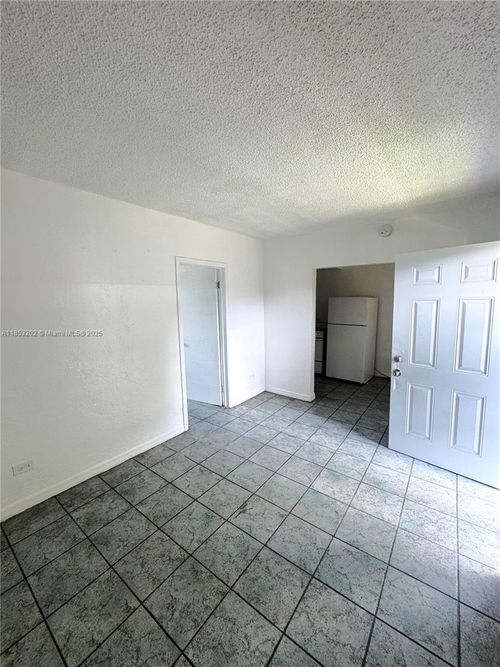 apt-7-840 Nw 70th St, Miami, FL, 33150-3869 | Card Image