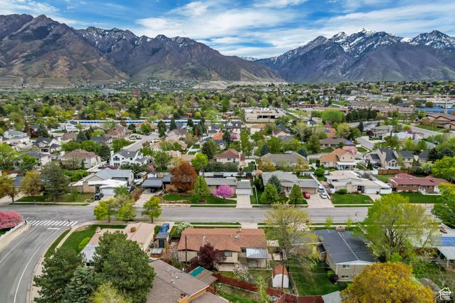 Aerial view featuring a mountain view and a residential view | Image 47