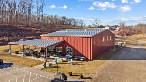 818 Route 171, Woodstock, CT, 06281-2930 | Card Image