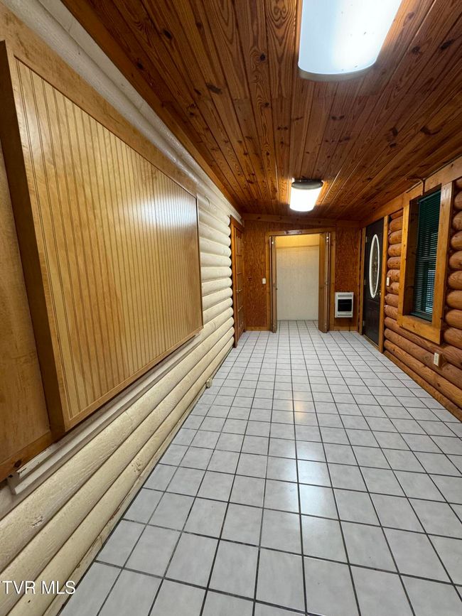 2401 Egan Rd, House other with 4 bedrooms, 3 bathrooms and null parking in Big Stone Gap VA | Image 30