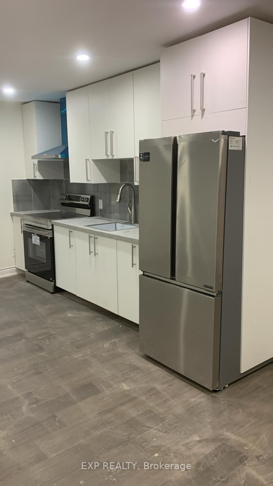 Commercial Lease in East Gwillimbury 3