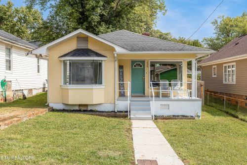 1606 N 4th Ave, Knoxville, TN, 37917-6011 | Card Image