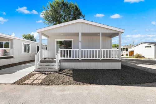 trlr-22-208 E 44th St, Garden City, ID, 83714-4877 | Card Image