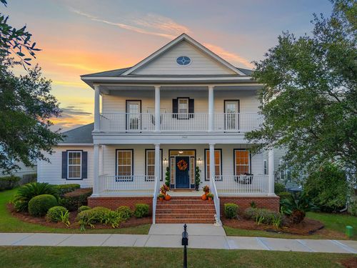 2462 Goldenrod Way, TALLAHASSEE, FL, 32311-1640 | Card Image