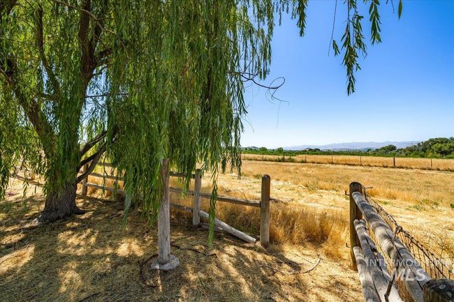 20169 Hoskins Rd, House other with 4 bedrooms, 4 bathrooms and 2 parking in Caldwell ID | Image 49
