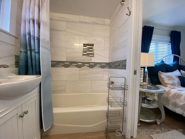 419 4 Th St, House other with 1 bedrooms, 1 bathrooms and null parking in Coronado CA | Image 13