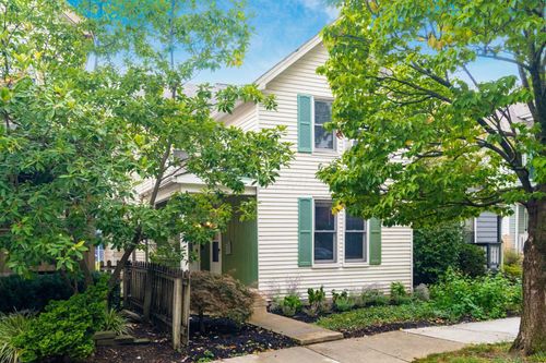 815 Hamlet St, Columbus, OH, 43215-1537 | Card Image