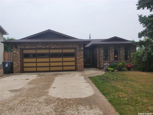 312 Stewart St, Kamsack, SK, S0A | Card Image