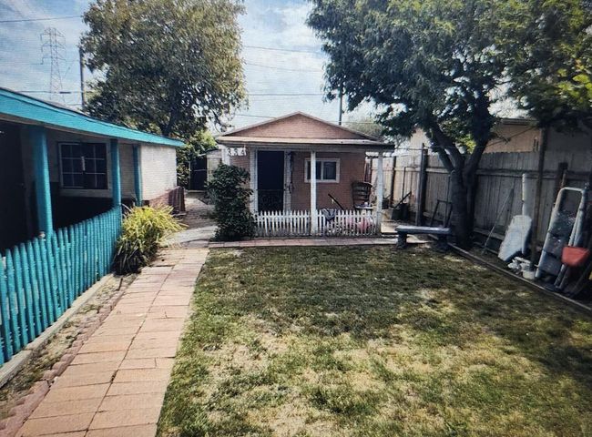 334 N Grant Ave, House other with 1 bedrooms, 1 bathrooms and null parking in Manteca CA | Image 7