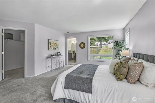 16005 Ne 160 Th St, House other with 4 bedrooms, 3 bathrooms and 3 parking in Woodinville WA | Image 14