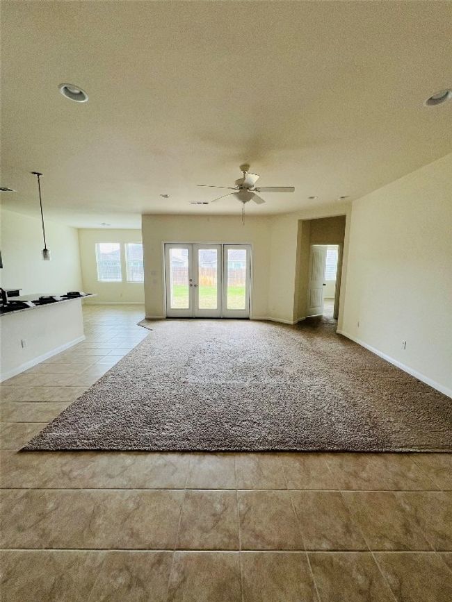 Sectional or coordinated sofas and armchairs? You decide! | Image 9