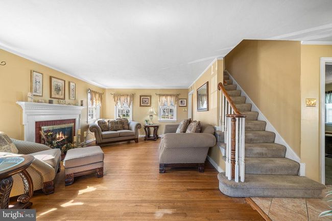 310 Manor Cir, House other with 4 bedrooms, 3 bathrooms and null parking in FOLSOM PA | Image 5