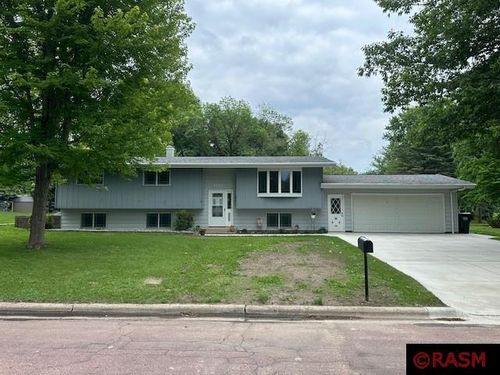 1142 8th St N, Saint James, MN, 56081-1504 | Card Image