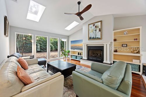 8 Sundew Ct, Hilton Head Island, SC, 29926-2579 | Card Image