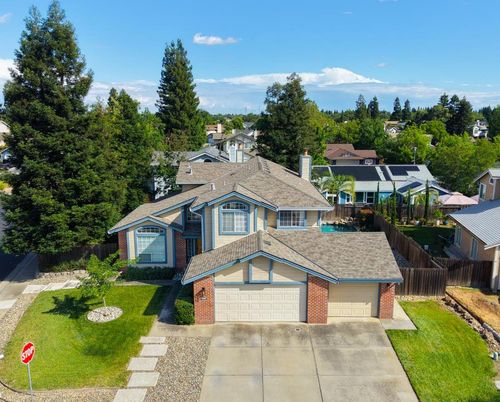 9186 Lagrange Ct, Elk Grove, CA, 95624-3526 | Card Image
