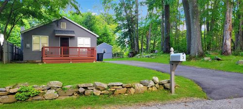3 Preston Pl, Patterson, NY, 12563-1316 | Card Image