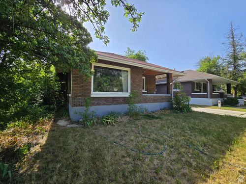 379 E 500 N, Provo, UT, 84606-3049 | Card Image
