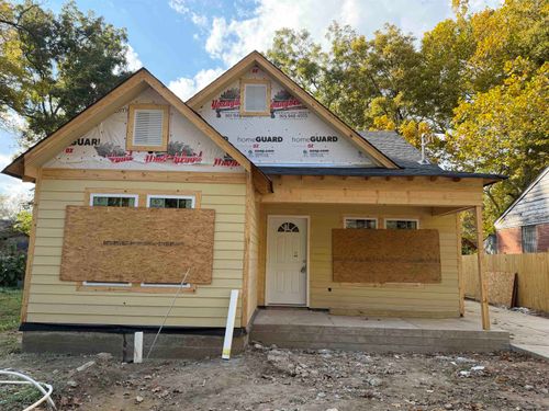 945 S Mclean Blvd, Memphis, TN, 38114-1722 | Card Image