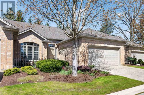 14-140 Mcgarrell Dr, London, ON, N6G5J1 | Card Image