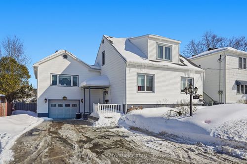 421-423 Garneau Street, Hawkesbury, ON, K6A1M6 | Card Image