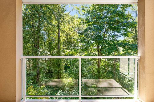 302-22722 Lougheed Highway, Maple Ridge, BC, V2X2V6 | Card Image