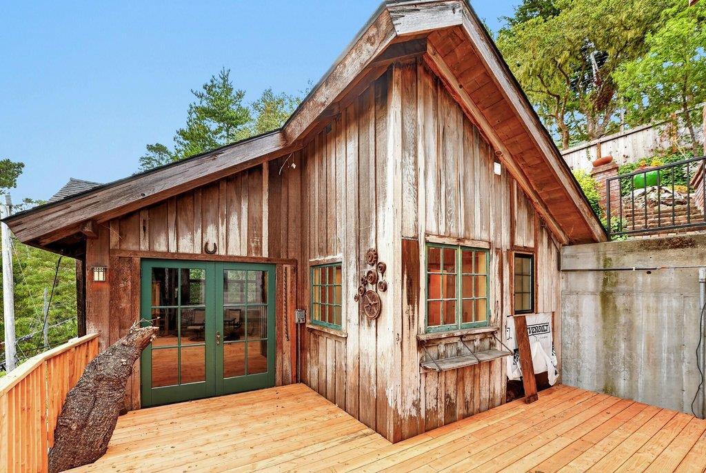 Residential in Carmel Highlands 5
