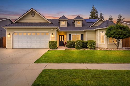 1854 Charles Krug Ave, Tulare, CA, 93274-7726 | Card Image