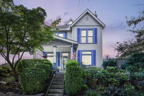 537 Bradley St, Columbus, OH, 43201-3321 | Card Image