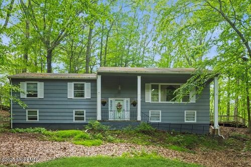 7 Echo Ct, Holmdel, NJ, 07733-1706 | Card Image