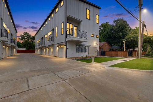 105-2226 Shea Rd, Dallas, TX, 75235-4340 | Card Image