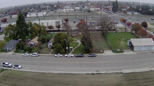 118 N 9th St, Fowler, CA, 93625-2519 | Card Image